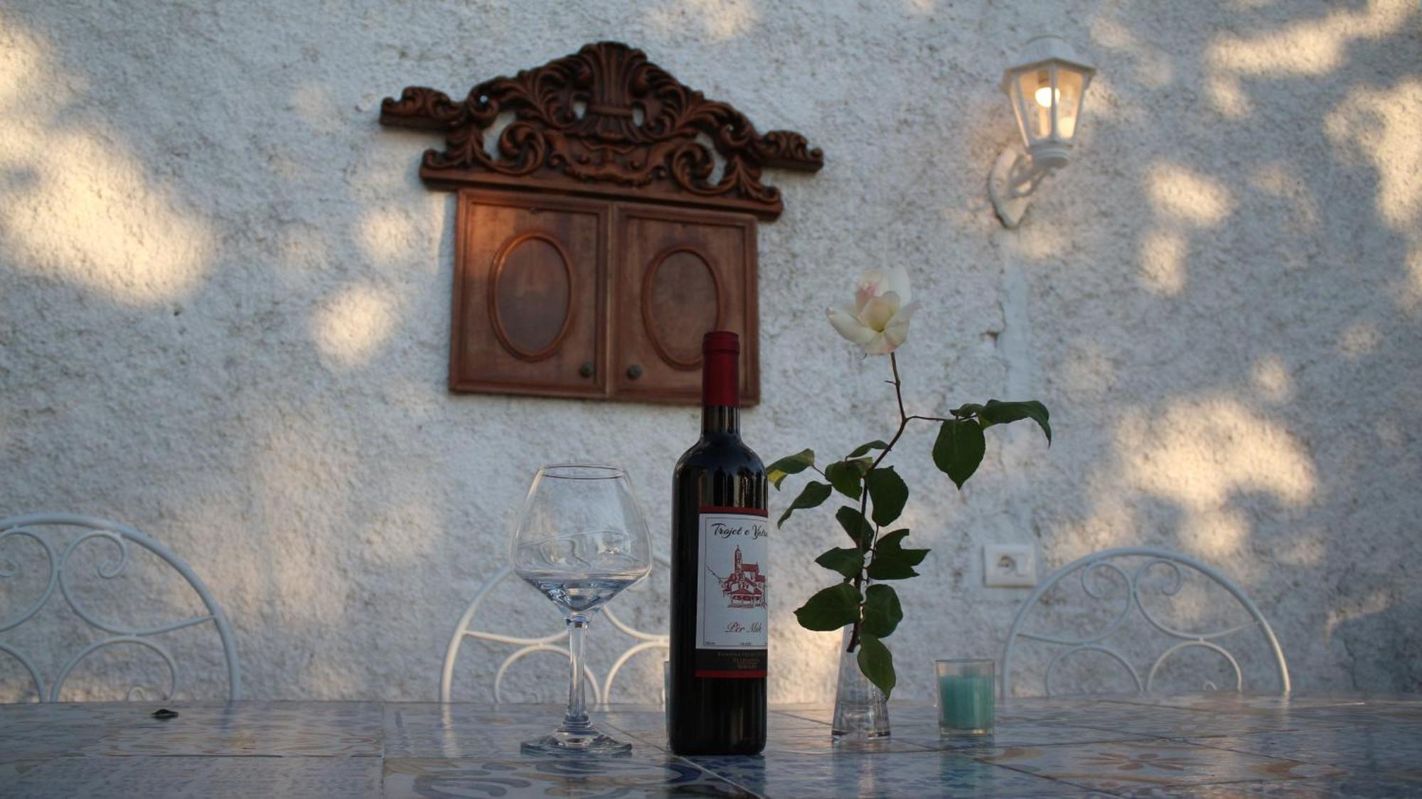 "Per Mik" Cottage In Vineyard Shkodër Eksteriør billede